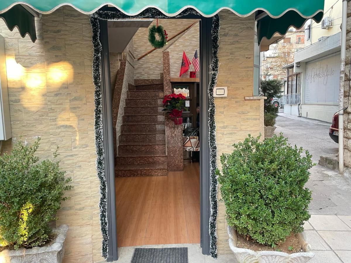 Tirana Inn Hotel Екстер'єр фото