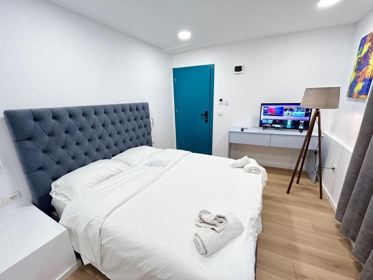 Tirana Inn Hotel Екстер'єр фото