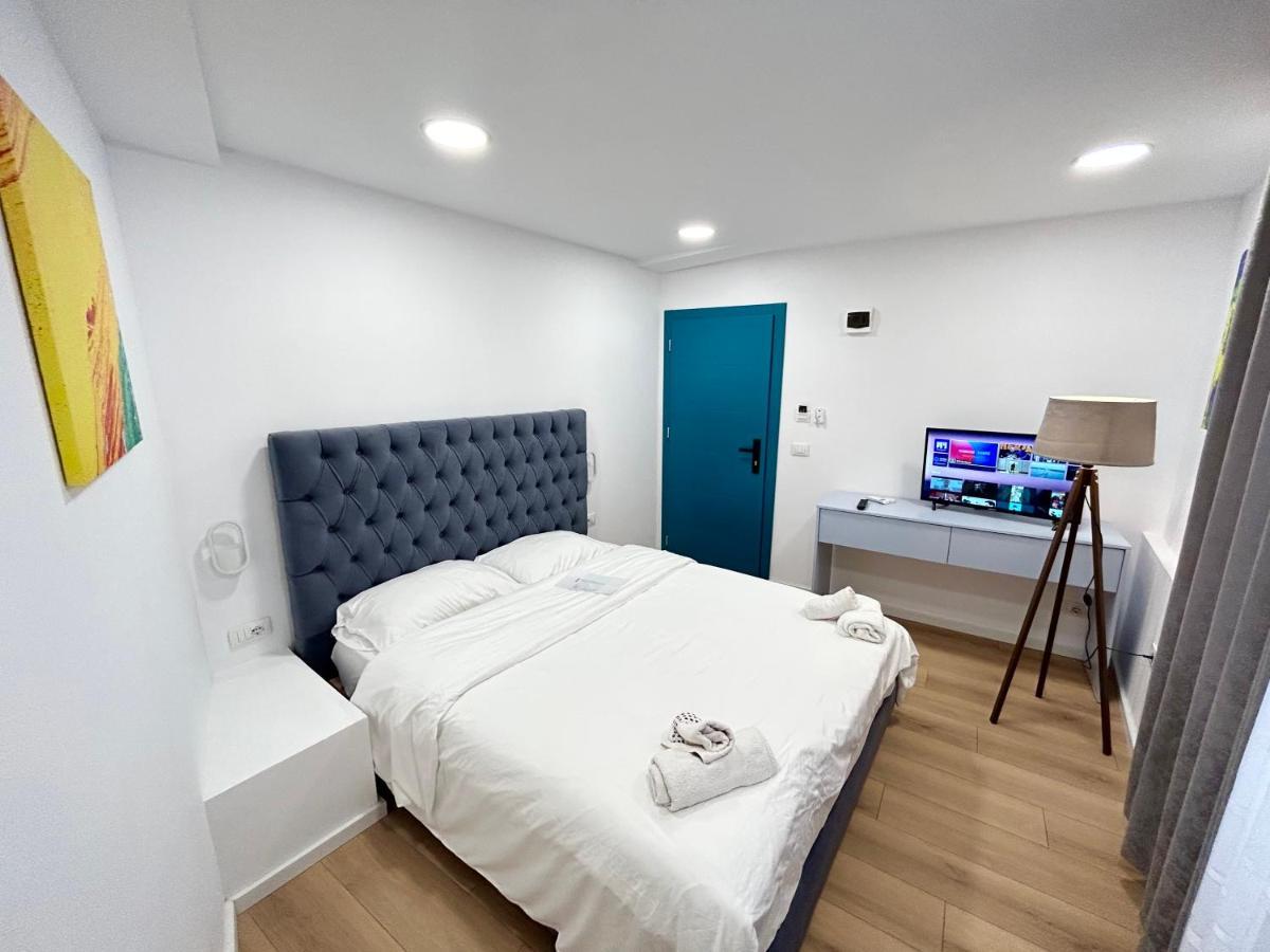 Tirana Inn Hotel Екстер'єр фото